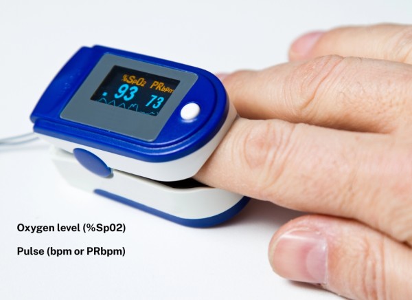 Finger in pulse oximeter