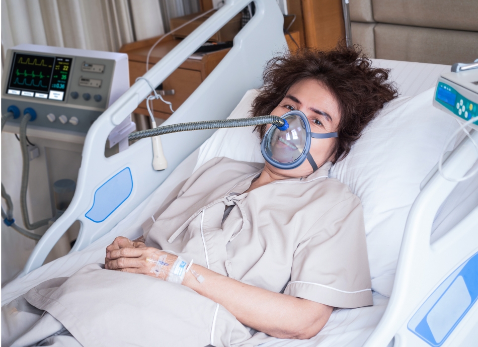 Woman with non invasive ventilator