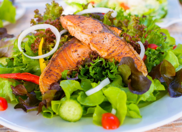 Salmon and salad on a plate